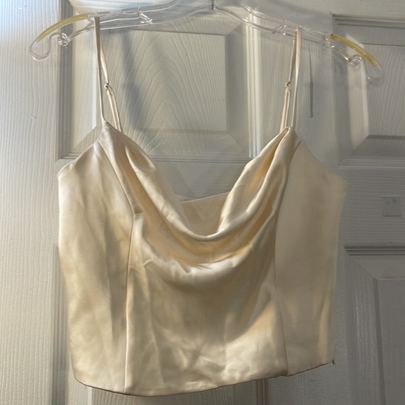 Satin effect crop top by Zara ✨ - Picture 5 of 8